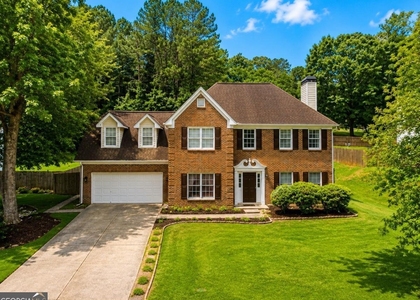 1630 Green Oak Circle - Photo 1