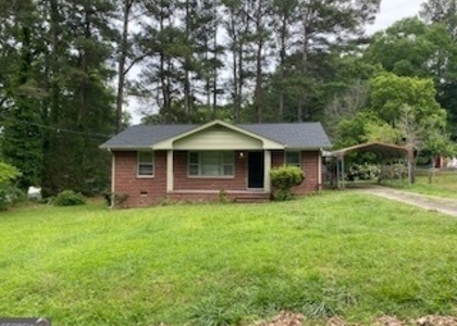 128 Pine Circle - Photo 1