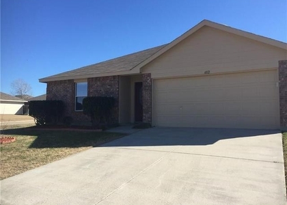 6812 Valley Creek Drive - Photo 1