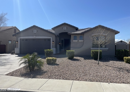 38205 W Montserrat Street - Photo 1