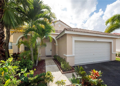 4015 Palm Place - Photo 1
