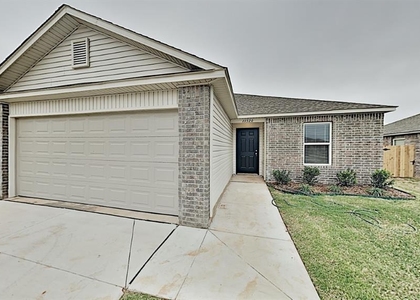 11520 Nw 97th Street - Photo 1