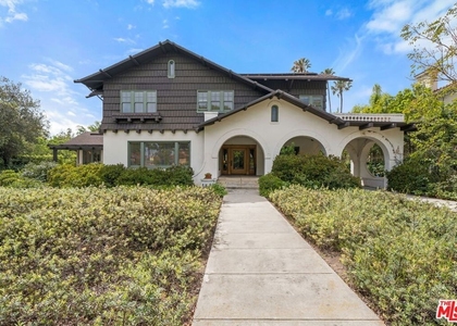 801 N Rodeo Drive - Photo 1