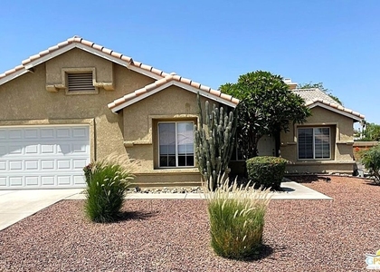 79170 Diane Drive - Photo 1