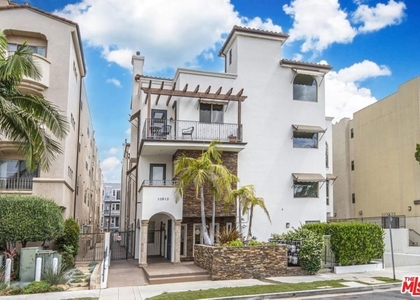 10913 Whipple Street - Photo 1