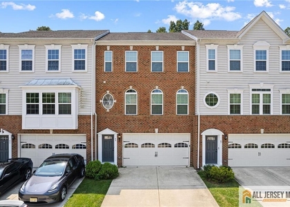 89 Isabelle Court - Photo 1