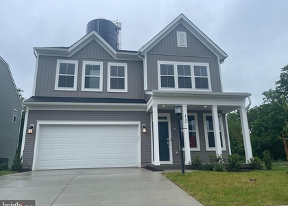 11 Forest Grove Avenue - Photo 1