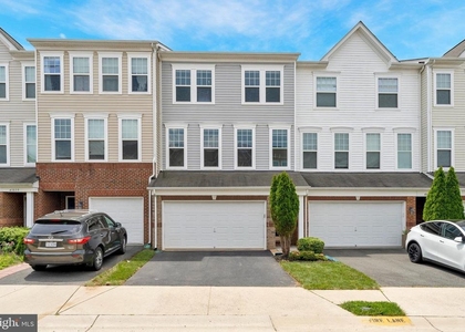 41835 Diabase Square - Photo 1