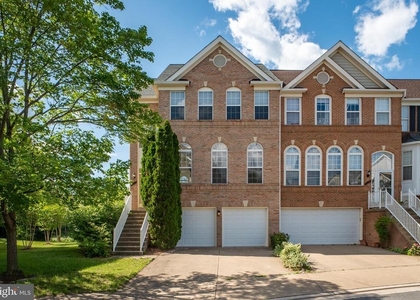 44094 Saxony Terrace - Photo 1