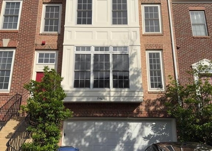 24652 Kings Canyon Square - Photo 1