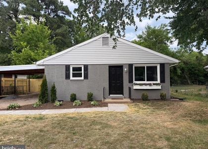 3107 Linden Avenue - Photo 1