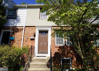 2161 N Brandywine Street - Photo 1