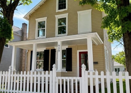 909 Corbett Street - Photo 1