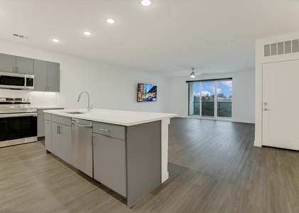 4801 Springdale Rd - Photo 1