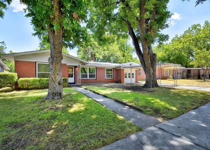 430 Beryl Dr - Photo 1