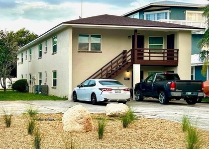 408 13th Avenue N - Photo 1