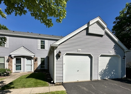 2543 Prairieview Lane S - Photo 1