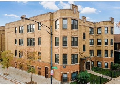 4218 N Clark Street - Photo 1