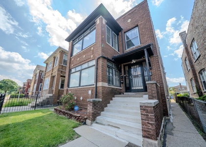 7916 S Throop Street - Photo 1