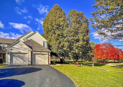 120 Inverness Court - Photo 1