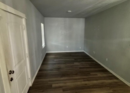 3917 Kashmere Street - Photo 1
