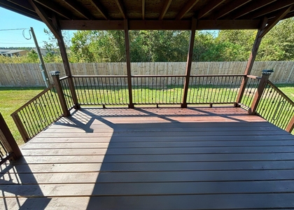 415 County Road 3560 - Photo 1