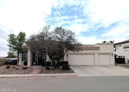 798 Maxey Marie Drive - Photo 1