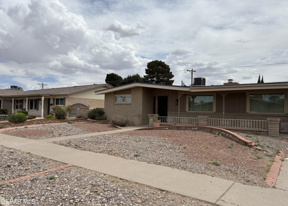 8316 W H Burges Drive - Photo 1