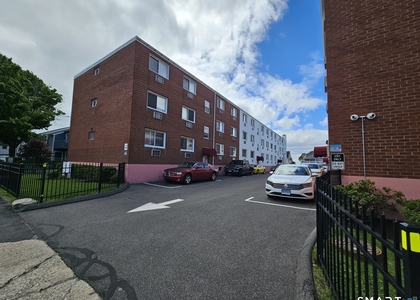 4 Van Zant Street - Photo 1