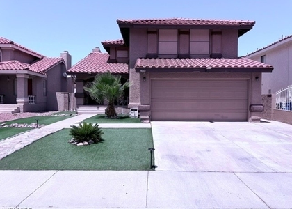 9004 Pebble Shore Court - Photo 1