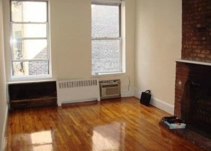 Hudson Street - Photo 1