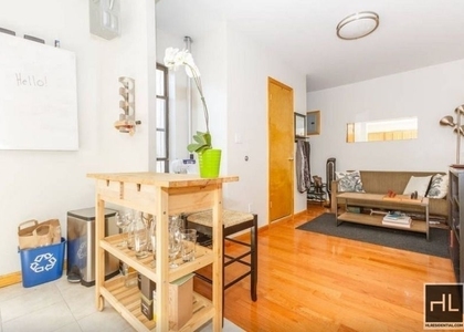 East 14 Street - Photo 1