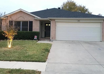 204 Lochwood Drive - Photo 1