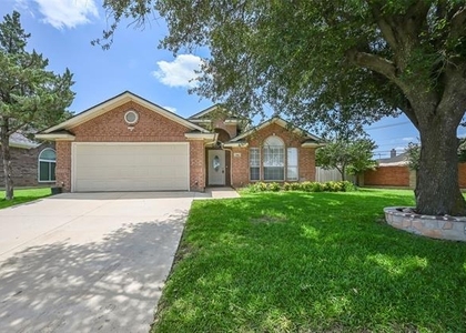 700 N Emma Drive - Photo 1
