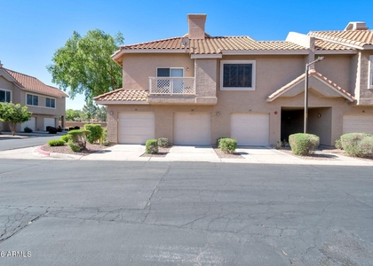 1633 E Lakeside Drive - Photo 1