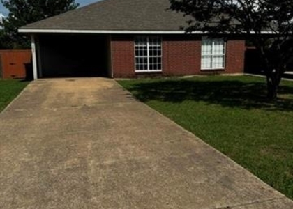 303 N Arizona Drive - Photo 1