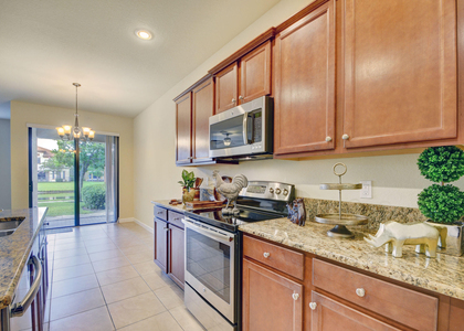 10385 Wellington Parc Drive - Photo 1