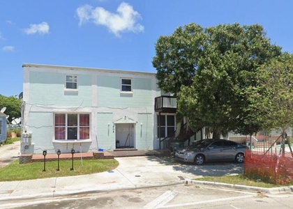 804 Orange Avenue - Photo 1