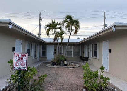 1017 Se 3rd Street - Photo 1