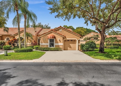 1904 Rosewood Way - Photo 1