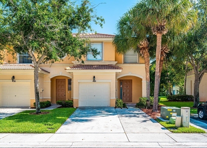 460 Rainbow Springs Terrace - Photo 1