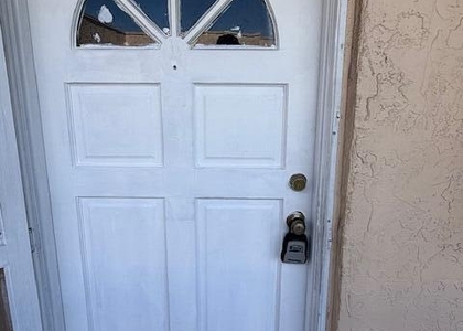 2830 Somerset Drive - Photo 1