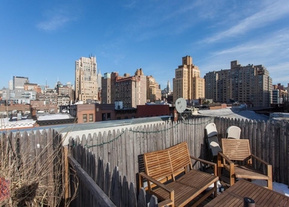 West 14th Street - Photo 1