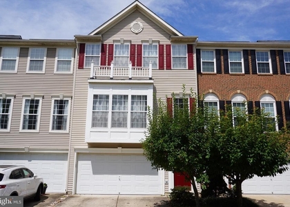 8275 Shannons Landing Way - Photo 1