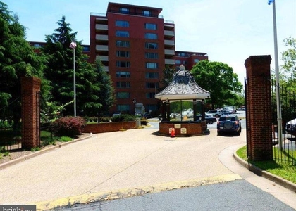 1121 Arlington Boulevard - Photo 1