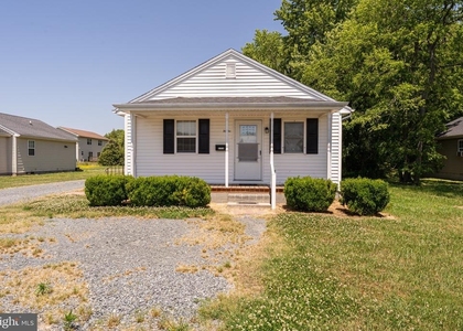 30704 Hampden Avenue - Photo 1