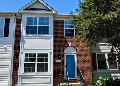 9804 Royal Commerce Place - Photo 1