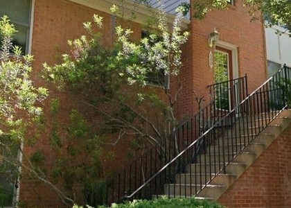 900 Hickory Circle - Photo 1