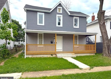 3703 6th Street - Photo 1