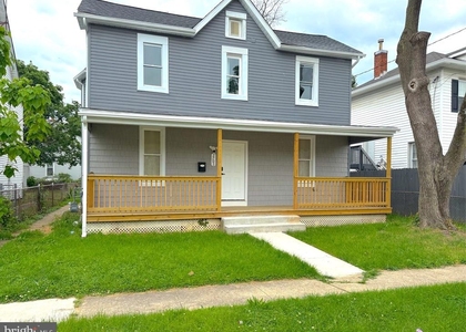 3703 6th Street - Photo 1